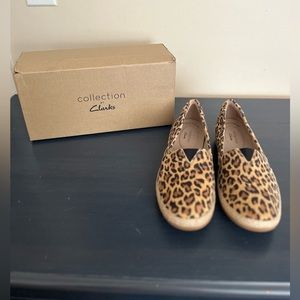 Collection by Clarks Danelly Sky Leopard Espadrilles Slip On Flat Shoes Size 10